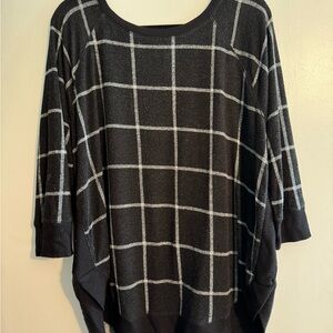 Maurices Knit Sweater 3/4 length sleeves GUC XXL Black with white/gray plaid